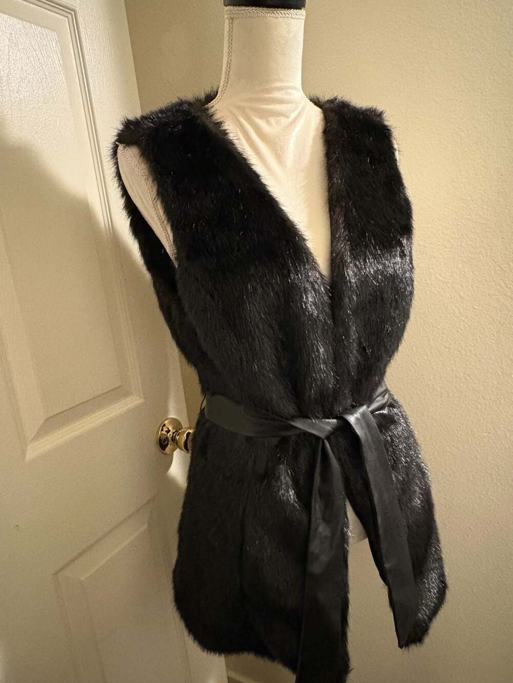 Simply Vera Vera Wang Black Faux Fur Vest With Faux Leather Tie Belt